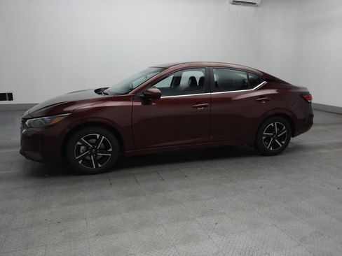 Used 2025 Nissan Sentra SV FWD image 2