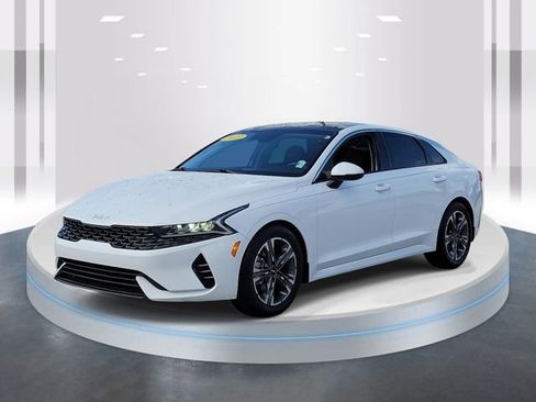 Used 2022 Kia K5 EX image 3
