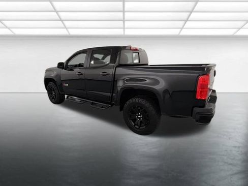 Used 2021 Chevrolet Colorado Z71 w/ Z71 Midnight Edition AWD/4WD image 6