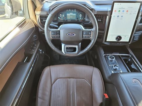 Used 2022 Ford Expedition Max King Ranch image 10
