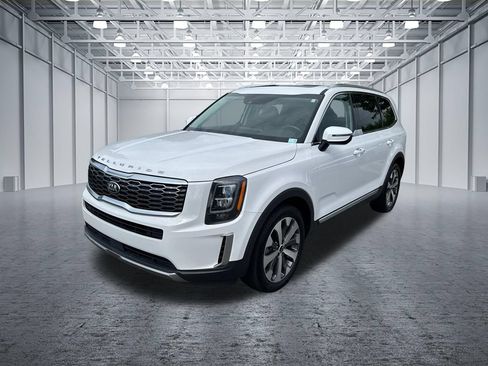 Used 2021 Kia Telluride EX w/ EX Premium Package FWD image 3
