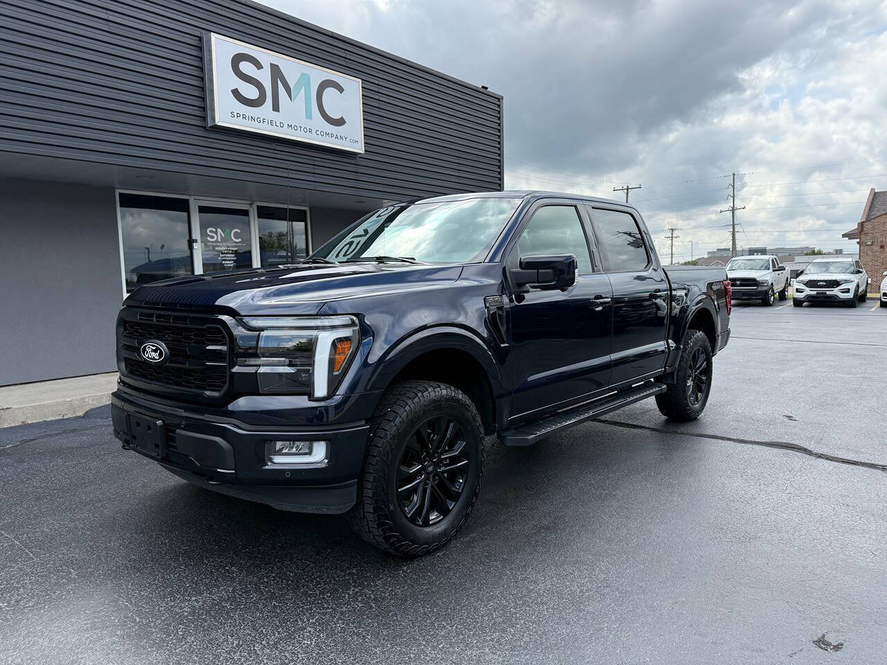 Used 2024 Ford F150 Lariat AWD/4WD image 1