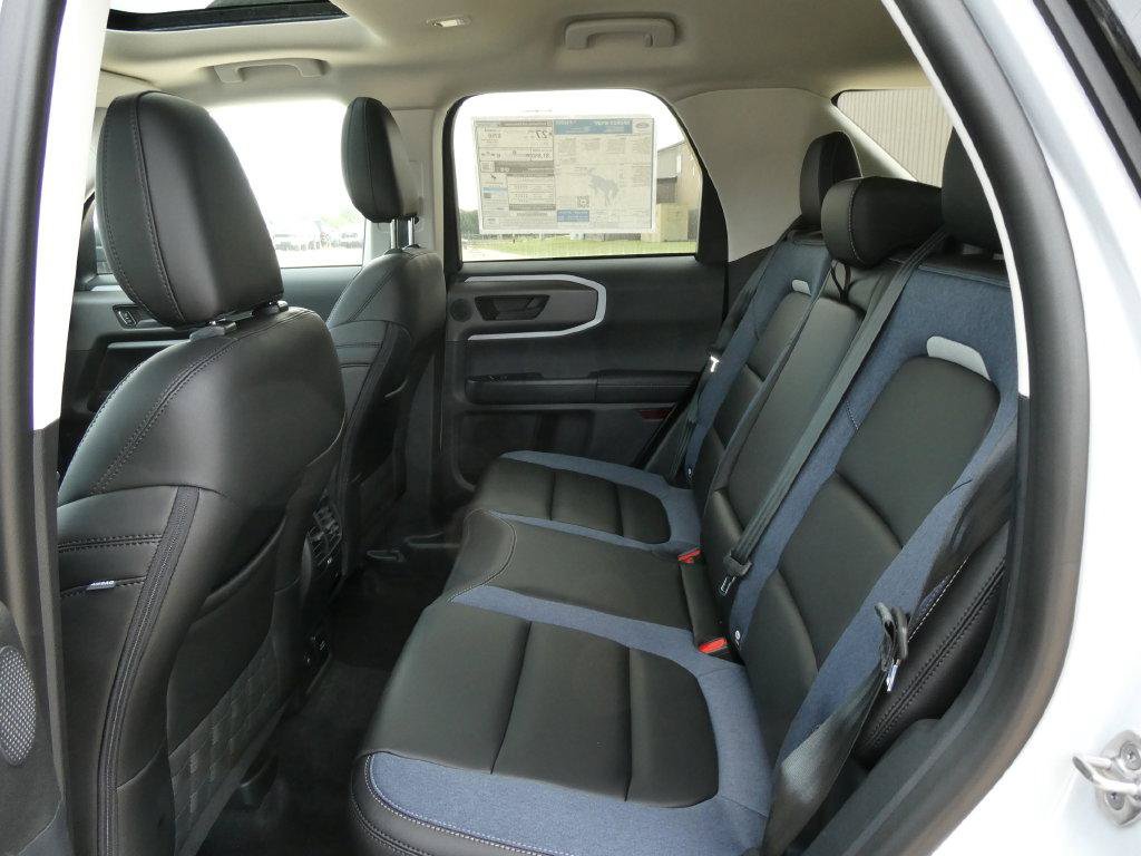 New 2026 Ford Bronco Sport Outer Banks w/ Outer Banks Tech Package+ AWD/4WD image 15