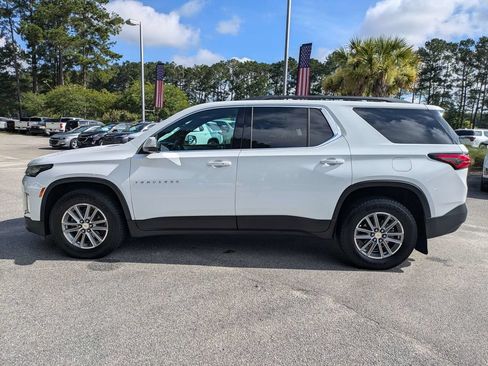 Used 2023 Chevrolet Traverse LT AWD/4WD image 7