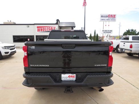Used 2020 Chevrolet Silverado 2500 Custom w/ Gooseneck/5TH Wheel Package AWD/4WD image 5