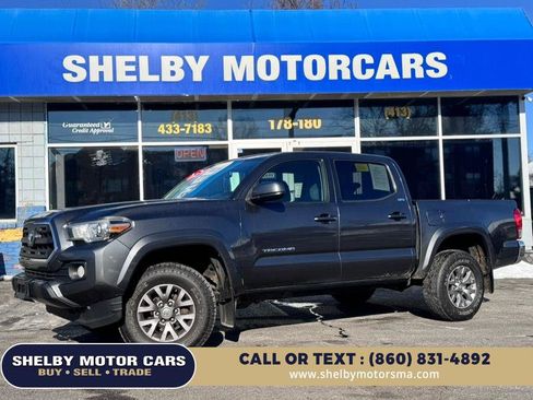 Used 2017 Toyota Tacoma SR5 w/ Tow Package image 1