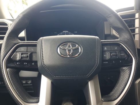 Used 2024 Toyota Tundra Limited w/ Power Package AWD/4WD image 18