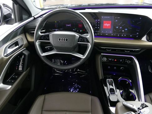 Certified 2025 Audi Q5 Premium w/ Convenience Package AWD/4WD image 25