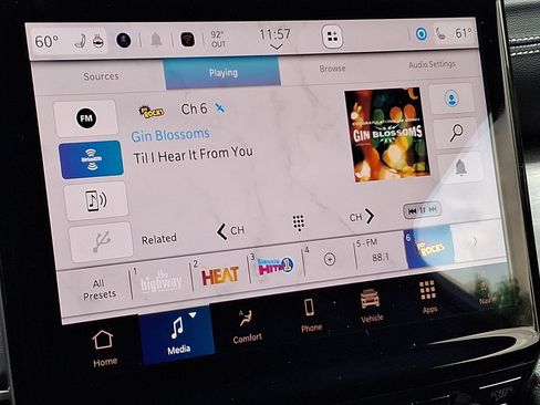 New 2025 Jeep Grand Cherokee L Limited image 14