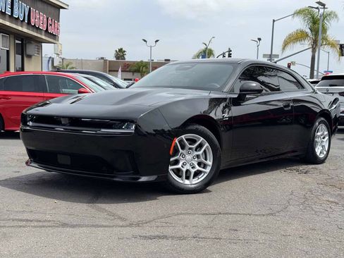 Used 2025 Dodge Charger Daytona R/T w/ Quick Order Package 25M R/T AWD/4WD image 2