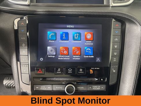 Used 2024 INFINITI QX50 Luxe image 17