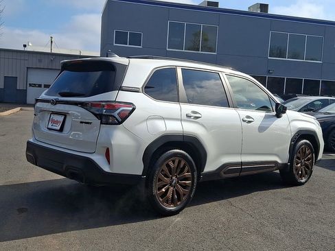 Used 2025 Subaru Forester Sport image 6