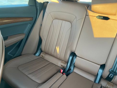 Used 2023 Audi Q5 2.0T Premium Plus w/ Premium Plus Package image 18