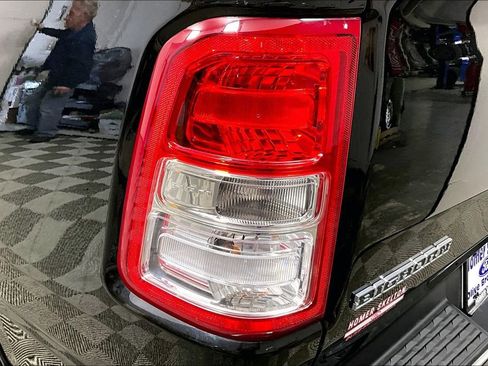 Used 2022 RAM 1500 Big Horn image 27