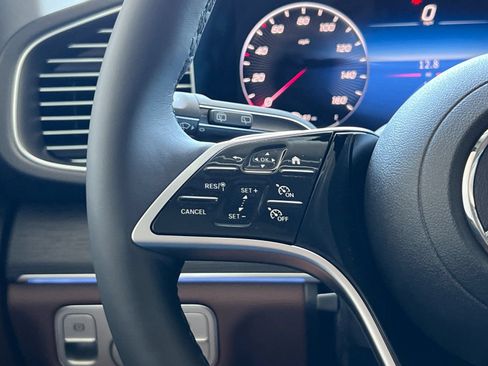 New 2026 Mercedes-Benz GLE 450 4MATIC image 29