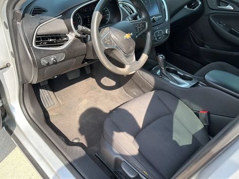 Used 2018 Chevrolet Malibu LS FWD image 74