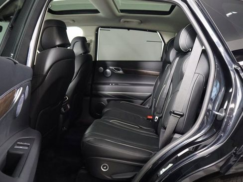 Used 2025 Genesis GV80 3.5T Advanced image 11