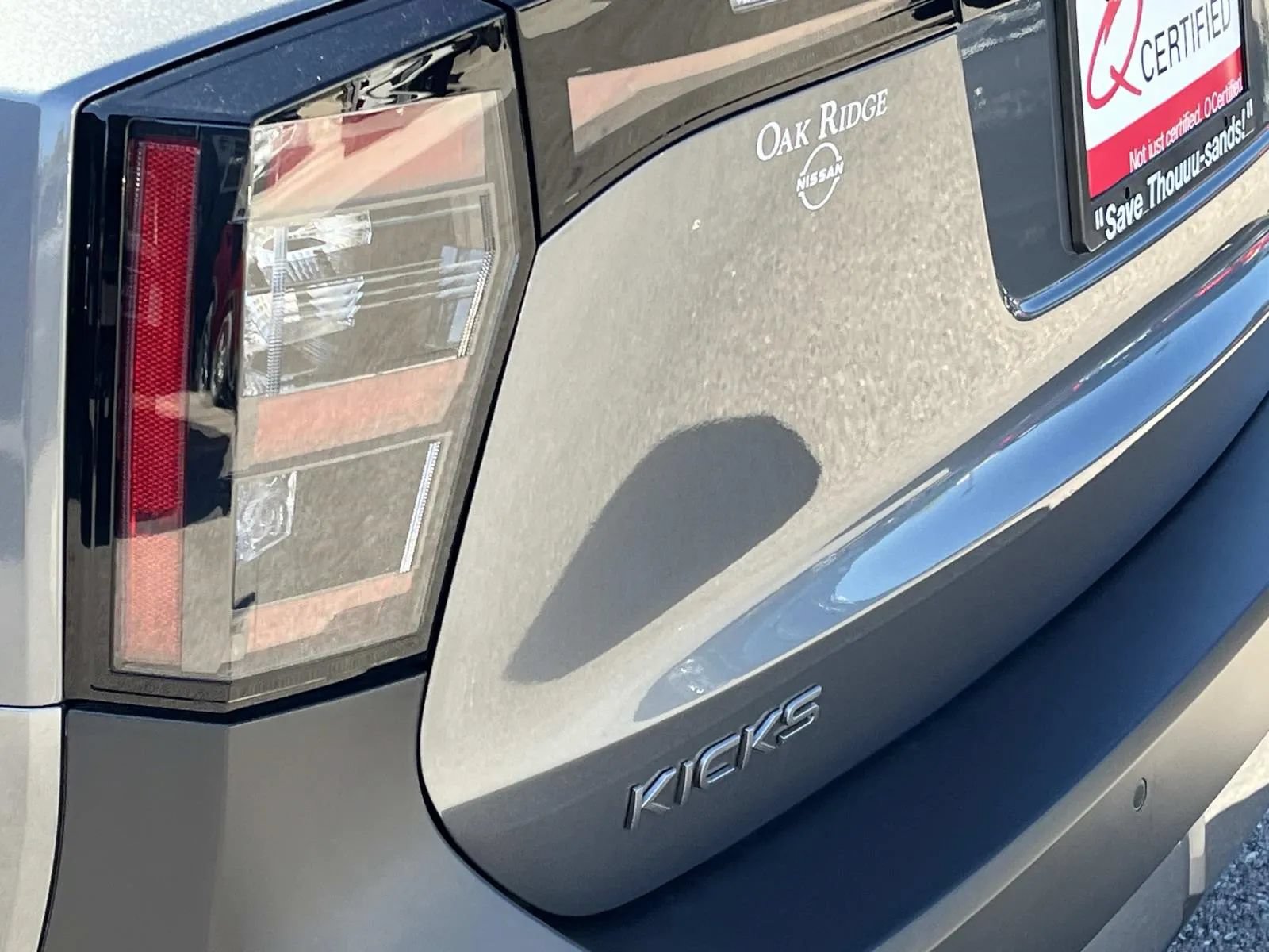 Used 2025 Nissan Kicks S AWD/4WD image 10