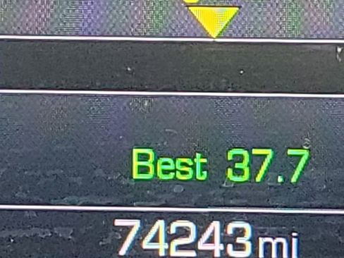 Used 2021 GMC Acadia SLE w/ Driver Convenience Package FWD image 1