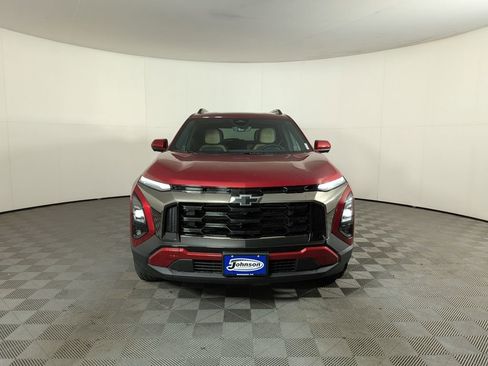 New 2026 Chevrolet Equinox ACTIV w/ Convenience Package III AWD/4WD image 2