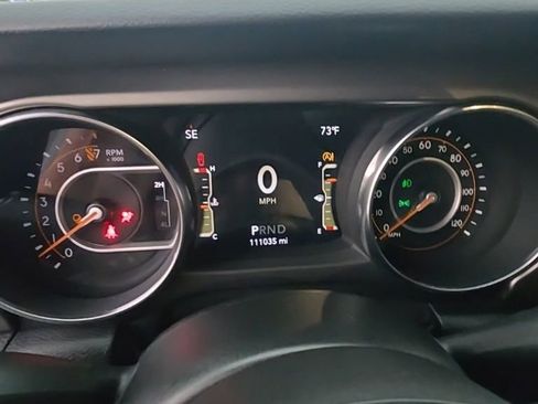 Used 2021 Jeep Gladiator Sport AWD/4WD image 7