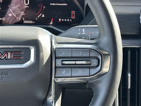 Used 2024 GMC Acadia Elevation image 8