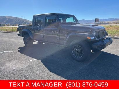 New 2025 Jeep Gladiator Sport