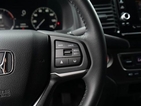 Certified 2024 Honda Ridgeline Sport+ image 26