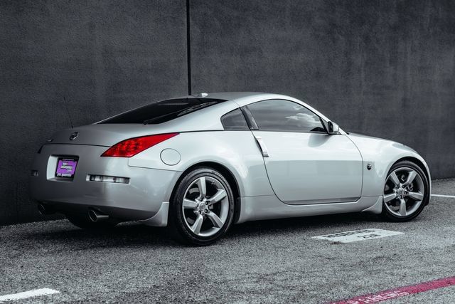 Used 2008 Nissan 350Z Touring w/ Cargo Convenience Pkg RWD image 50