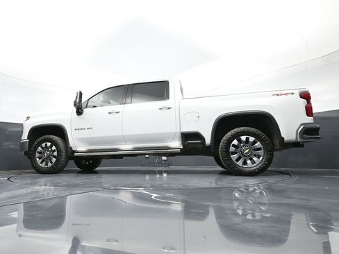 Used 2024 Chevrolet Silverado 2500 LTZ w/ LTZ Convenience Package image 50