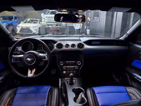 Used 2017 Ford Mustang GT w/ GT Performance Package image 18