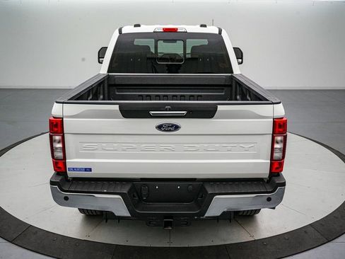Certified 2022 Ford F250 Lariat w/ Lariat Value Package image 5
