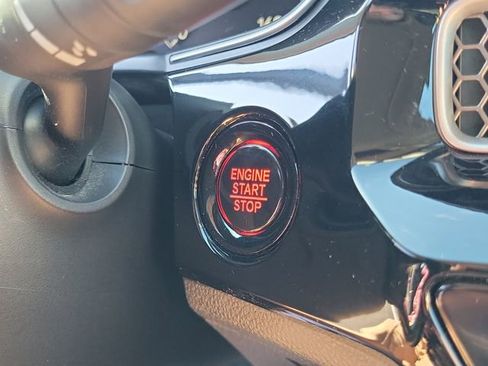 Certified 2024 Honda Civic EX-L image 30