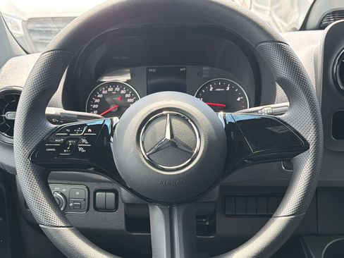 New 2026 Mercedes-Benz Sprinter 2500 image 13