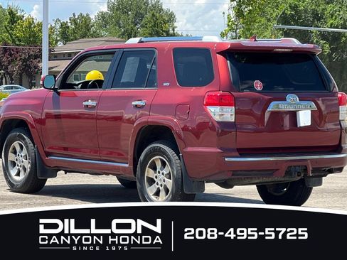 Used 2013 Toyota 4Runner SR5 AWD/4WD image 8