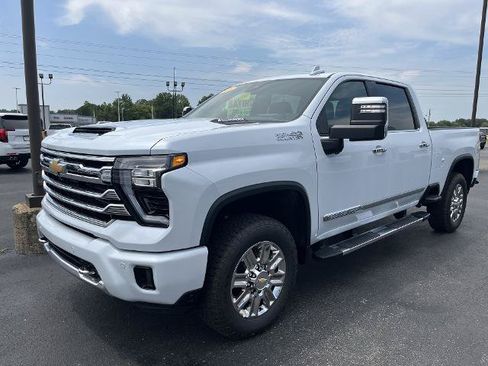 New 2026 Chevrolet Silverado 2500 High Country w/ High Country Premium Package AWD/4WD image 1