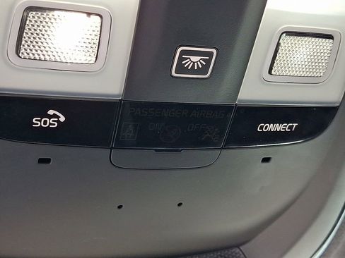 Used 2023 Polestar Polestar 2 w/ Pilot Pack image 28