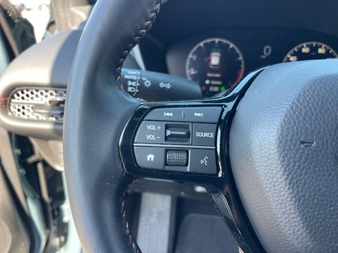 Certified 2025 Honda HR-V Sport image 20