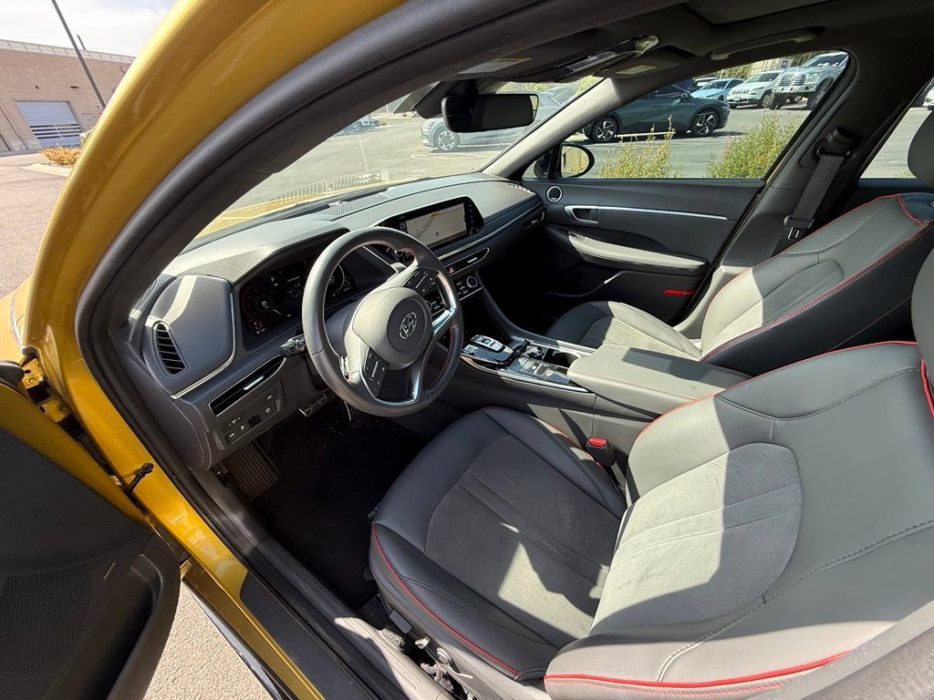 Used 2020 Hyundai Sonata SEL Plus w/ Tech Package FWD image 5