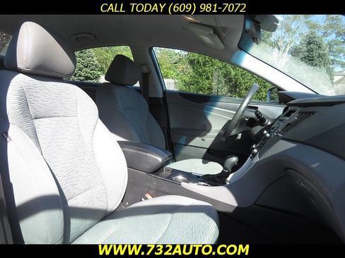 Used 2011 Hyundai Sonata Hybrid image 7