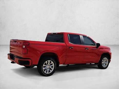 Used 2022 Chevrolet Silverado 1500 Custom w/ Safety Confidence Package RWD image 5