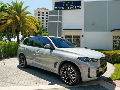 Used 2024 BMW X5 sDrive40i w/ M Sport Package RWD image 1
