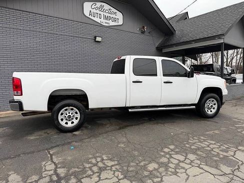 Used 2014 GMC Sierra 3500 W/T RWD image 4
