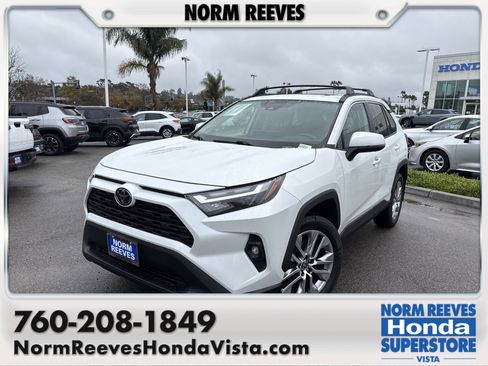 Used 2023 Toyota RAV4 XLE Premium image 1