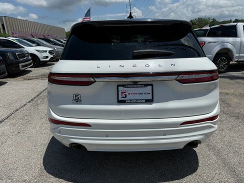 Used 2022 Lincoln Corsair Reserve w/ Equipment Group 201A AWD/4WD image 4