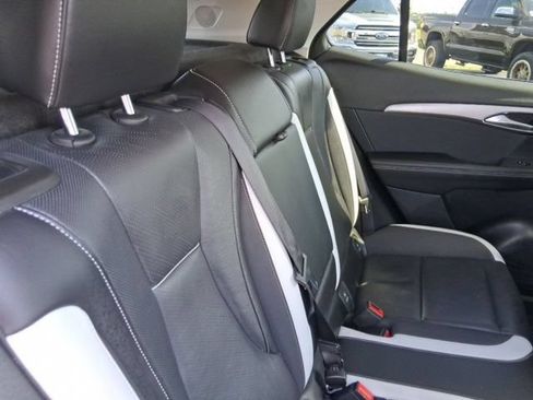 Used 2025 Buick Envision Sport Touring AWD/4WD image 9