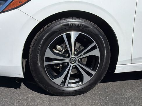 Used 2022 Nissan Sentra SV FWD image 9