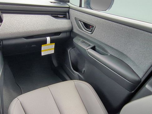 New 2026 Subaru Outback Limited AWD/4WD image 15