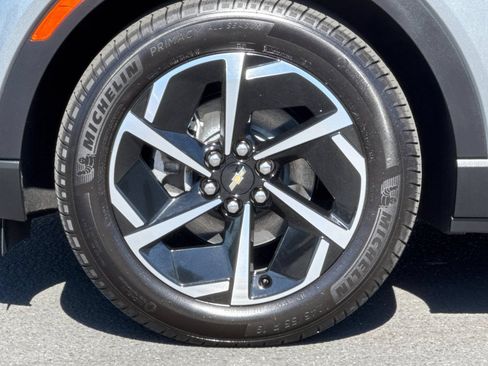 Used 2026 Chevrolet Equinox EV LT FWD image 41