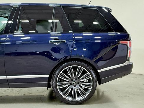 Used 2021 Land Rover Range Rover Autobiography image 13